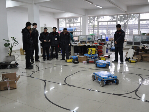 中航工业成飞集团工程师一行到访球友会·体育公司-1.jpg